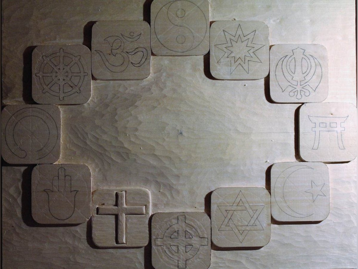 Peace & Religion's – Seitenansicht