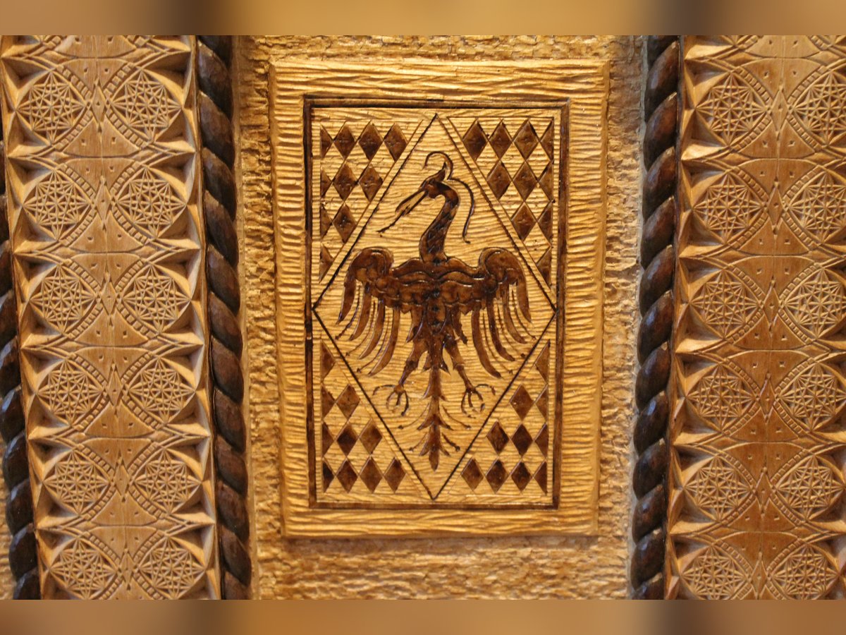 Schatztruhe – Detailaufnahme Wappen
