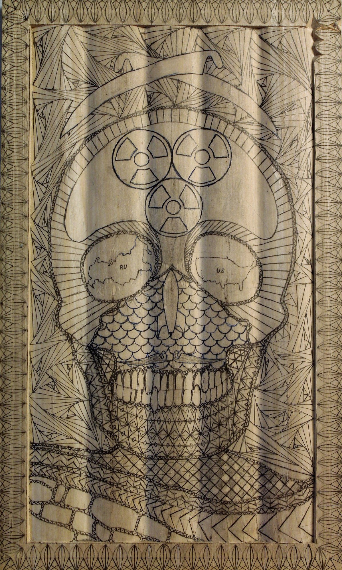 Skull, Detailaufnahme Ornamente – Kerbschnitzarbeit